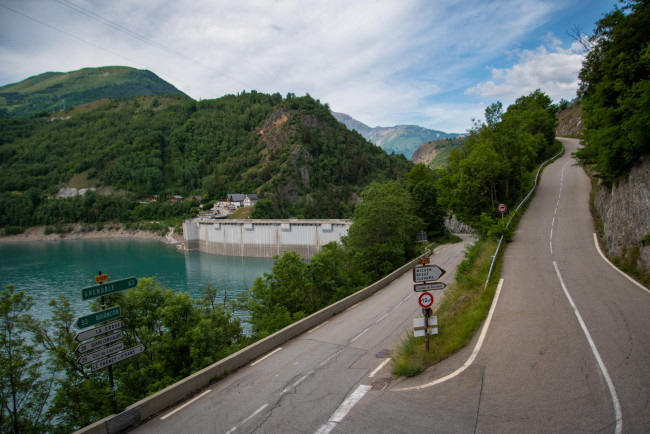 Обои картинки фото lac chambon, france, природа, дороги, lac, chambon