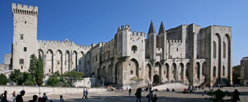 Картинка папский дворец авиньоне франция города дворцы замки крепости огромный серый каменный