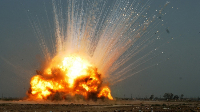 Обои картинки фото explosion, разное, взрывы, дым, взрыв, огонь