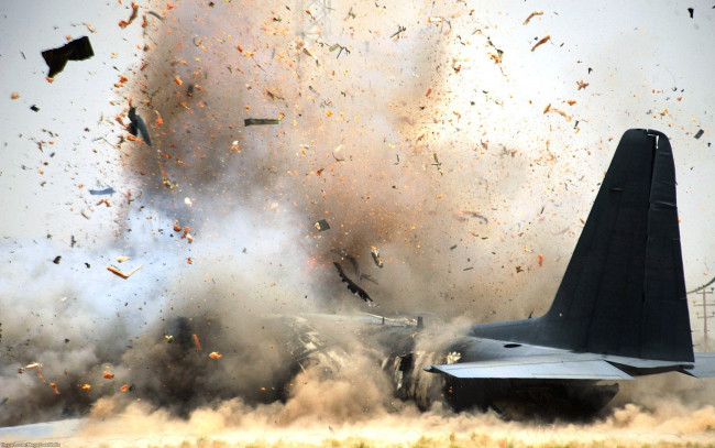 Обои картинки фото explosion, разное, взрывы, взрыв, дым, огонь, самолет