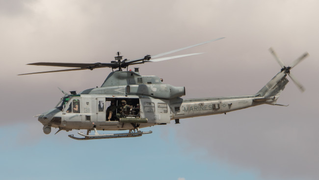 Обои картинки фото uh-1y, авиация, вертолёты, вертушка