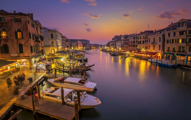 Обои картинки фото города, венеция , италия, канал, вечер, огни
