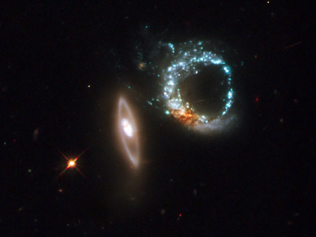 Обои картинки фото двойная, кольцевая, галактика, космос, галактики, туманности