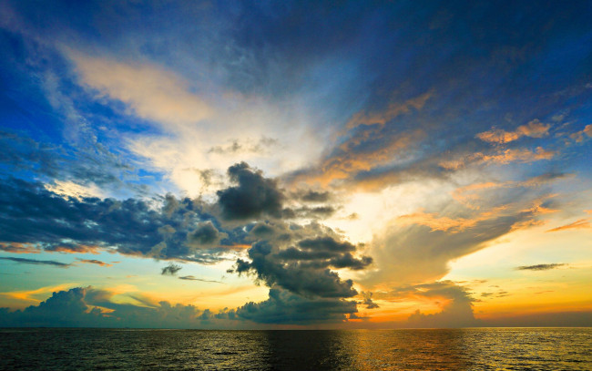 Обои картинки фото природа, моря, океаны, море, горизонт, закат, облака, небо