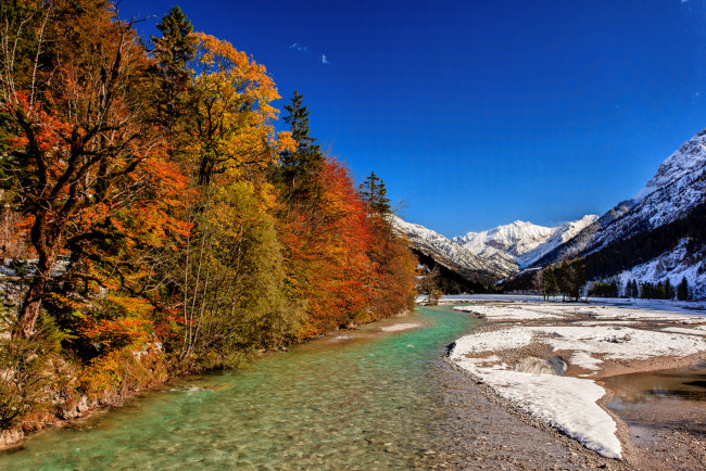 Обои картинки фото природа, реки, озера, горы, лес, река, осень