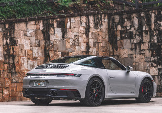 обоя автомобили, porsche, porsche 911 (992) targa gts 4