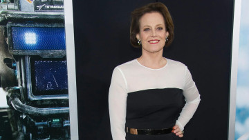 Картинка девушки sigourney+weaver sigourney weaver