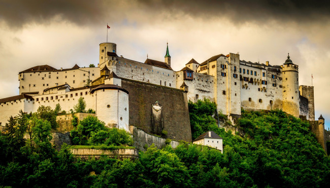 Обои картинки фото австрия крепость хоэнзальцбург, города, замки австрии, австрия, хоэнзальцбург, крепость