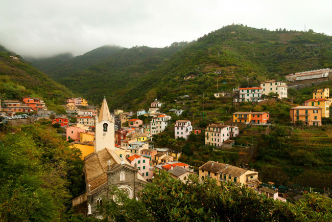Обои картинки фото италия риомаджоре, города, амальфийское и лигурийское побережье , италия, пейзаж, дома, деревья, риомаджоре