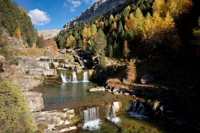 Обои картинки фото gradas de soaso, aragon, spain, природа, водопады, gradas, de, soaso