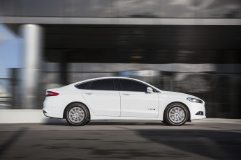 обоя автомобили, ford, светлый, 2014г, mondeo, hybrid, sedan, uk-spec