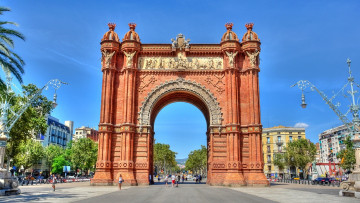 Картинка барселона испания города триумфальная арка улица дома