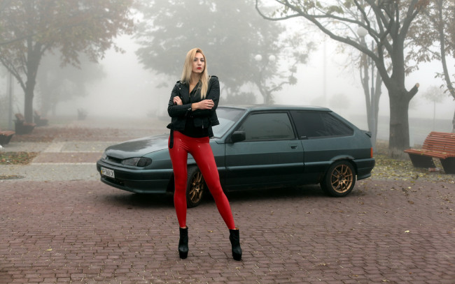 Обои картинки фото автомобили, -авто с девушками, lada, 2113