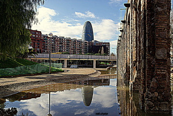 Картинка города барселона испания