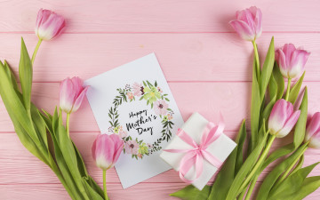 Картинка праздничные день+матери with love spring розовые букет tender gift romantic тюльпаны fresh цветы flowers подарок tulips pink wood