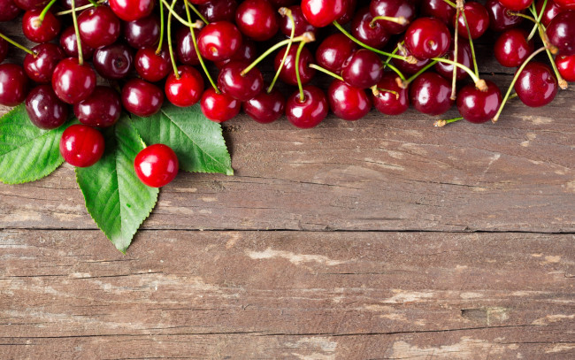 Обои картинки фото еда, вишня,  черешня, ягоды, berries, черешня, fresh, wood, cherry