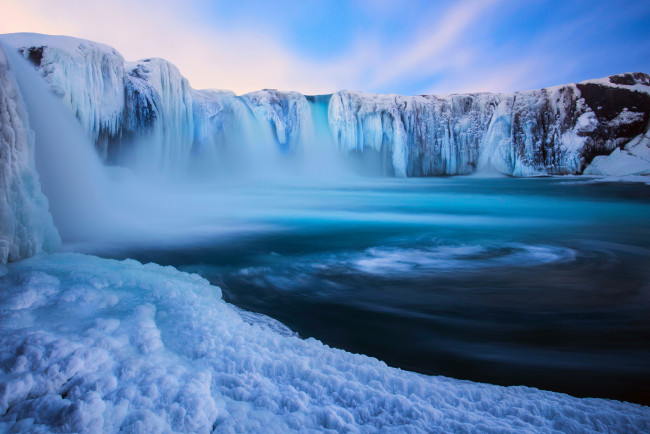 Обои картинки фото godafoss, iceland, природа, водопады, лёд, зима, исландия, годафосс