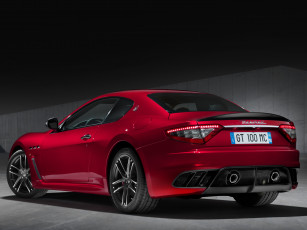 Картинка автомобили maserati granturismo mc stradale centennial edition 2014 красный