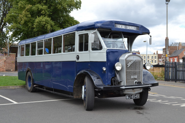 Обои картинки фото 1932 dennis lancet, автомобили, автобусы, история, выставка, ретро, автошоу