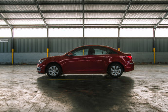 Картинка автомобили chevrolet красный 2015г j300 za-spec cruze