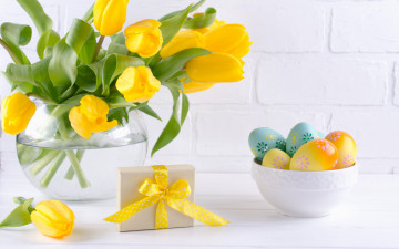 Картинка праздничные пасха праздник подарок тюльпаны ваза композиция egg