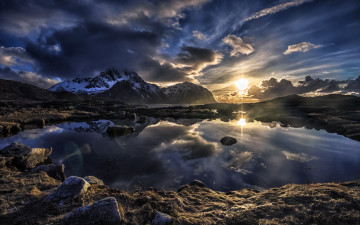 Картинка природа восходы закаты горы озеро небо отражения