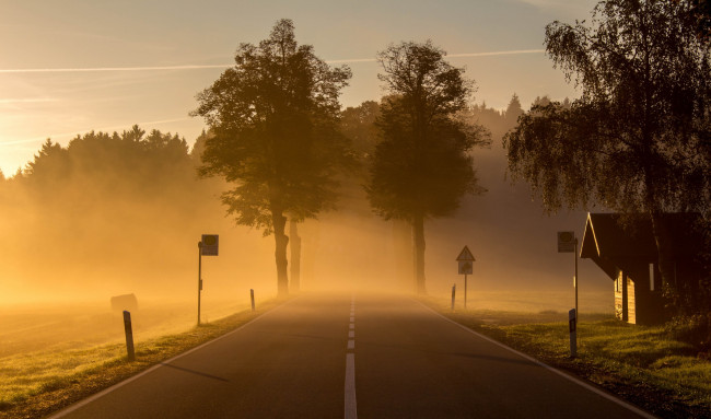 Обои картинки фото природа, дороги, туман, утро, дорога