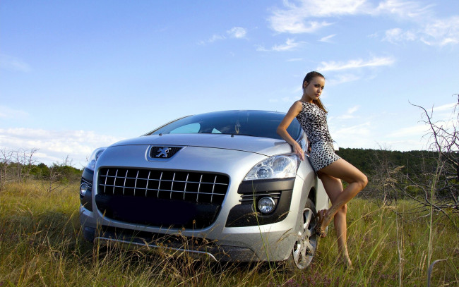 Обои картинки фото автомобили, авто с девушками, marta, peugeot
