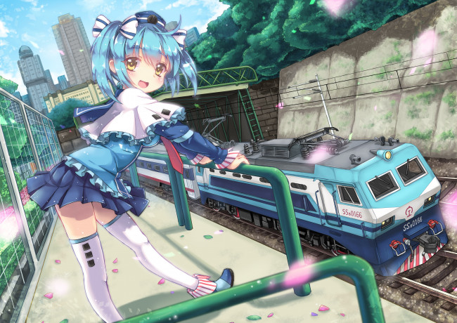 Обои картинки фото аниме, -weapon,  blood & technology, деревья, синие, волосы, поезд, улыбка, девушка, арт