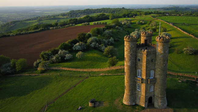 Обои картинки фото broadway tower in worcestershire england, города, - дворцы,  замки,  крепости, башня