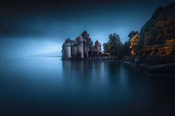 Картинка города -+дворцы +замки +крепости замок осень озеро вечер