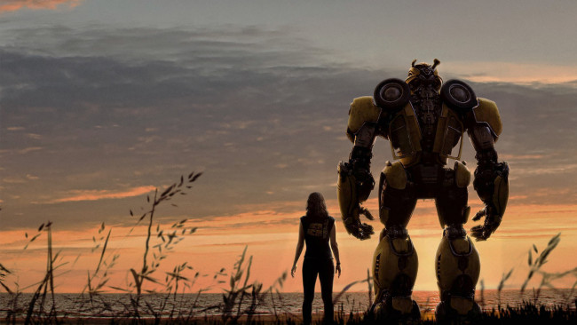 Обои картинки фото bumblebee , 2018, кино фильмы, bumblebee, movie, бамблби, фантастика, постер, хейли, cтейнфилд