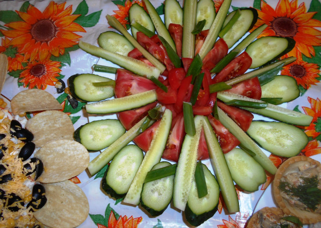 Обои картинки фото еда, овощи, огурцы, помидоры, томаты