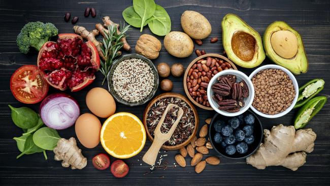 Обои картинки фото еда, разное, имбирь, авокадо, орехи, черника, перец, гранат, лук