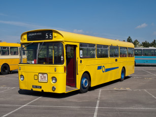 Картинка 1967+daimler+roadlinerwillowbrook+bournmouth+55 автомобили автобусы общественный транспорт автобус