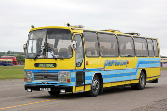 Картинка автомобили автобусы пассажирский транспорт