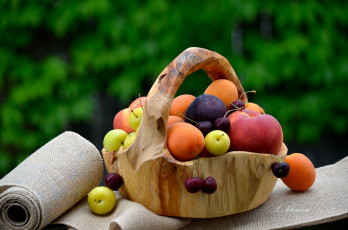 Картинка еда фрукты +ягоды корзина ягоды лето