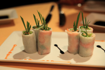 Картинка еда салаты закуски овощные роллы