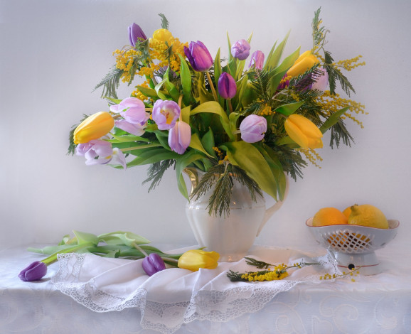Обои картинки фото еда, натюрморт, букет, весна, март, мимоза, праздничный, тюльпаны, фото, цветы