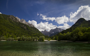 Картинка lake jasna kranjska gora slovenia природа реки озера пейзаж озеро словения горы краньска-гора