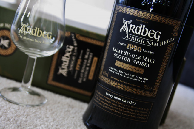 Обои картинки фото whisky, бренды, ardbeg, напитки, виски