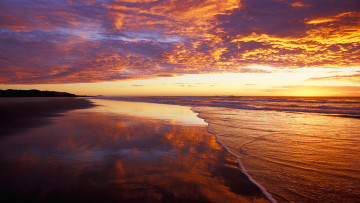 Картинка sunset природа восходы закаты океан пляж багровый закат