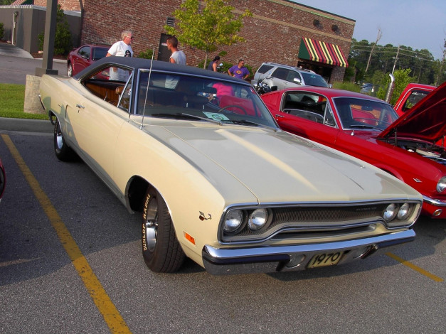 Обои картинки фото 1970, plymouth, roadrunner, classic, автомобили, выставки, уличные, фото