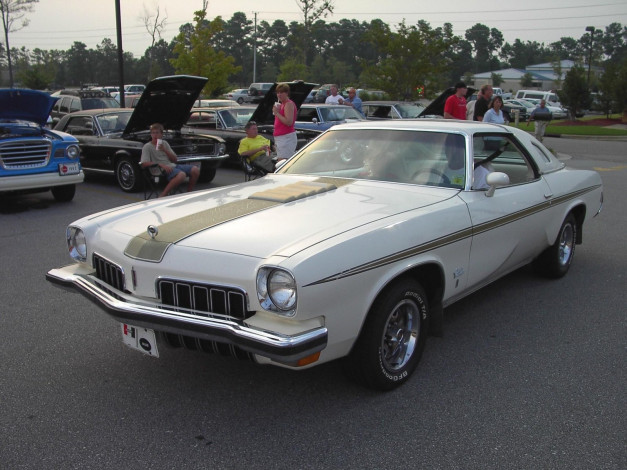 Обои картинки фото 1973, oldsmobile, cutlass, hurst, edition, classic, автомобили
