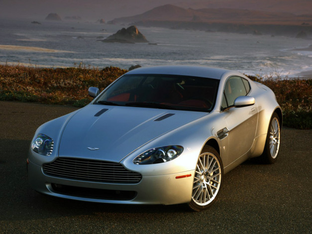 Обои картинки фото 2009, aston, martin, v8, vantage, автомобили