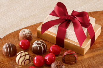 Картинка еда конфеты шоколад сладости бант лента коробки ассорти