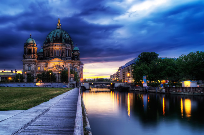 Обои картинки фото berlin, города, берлин, германия, дома, собор, мост, река