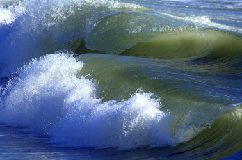 Картинка природа стихия небо море волна гребень брызги