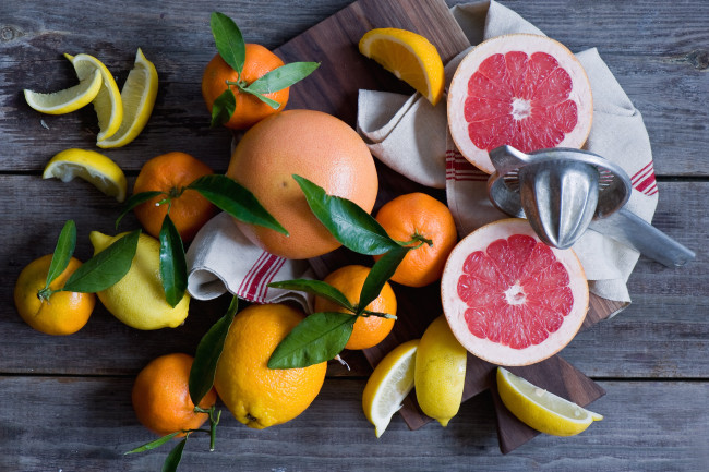 Обои картинки фото еда, цитрусы, грейпфруты, мандарины, лимоны
