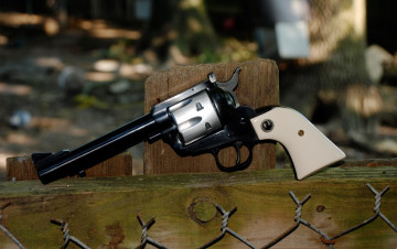 Картинка оружие револьверы revolver